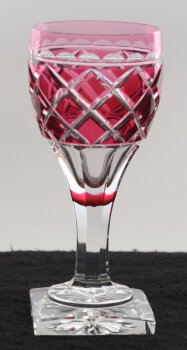 Val St-Lambert St-Hélène, red and white cut crystal wine glass