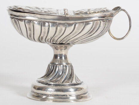 A silver 18th century incense boat in L XV style
