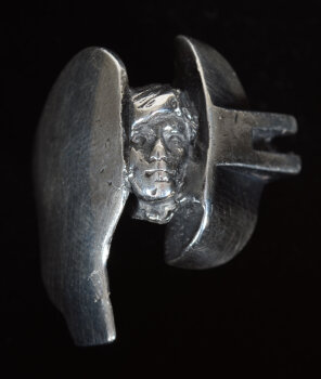 Raf Verjans a sterling silver ring (head)