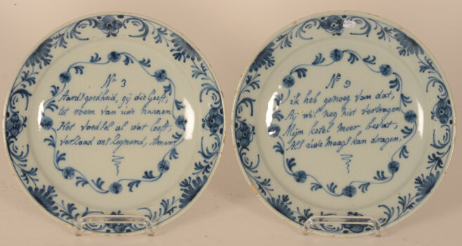 Pair of Delft blue and white talking plates