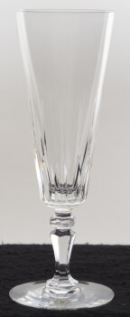 Val St-Lambert, model Faraday taille Balmoral cut crystal champagne glass