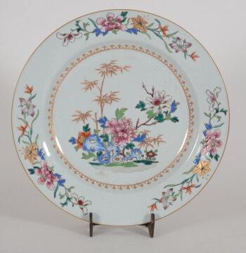A large Chinese 'Famille Rose' porcelain plate