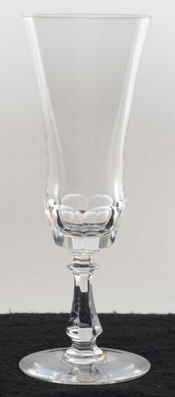 Val St-Lambert, model Senlis, taille côtes plates, cut crystal champagne glass
