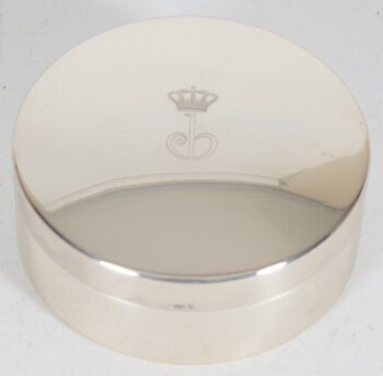 Prins Bernhard van Lippe-Biesterfeld, a sterling silver presentation box with monogram