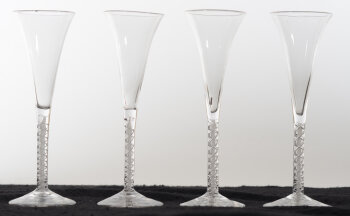 4 English air twist flute wine glasses, 18th century