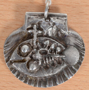 Roger Bezombes silver pendant