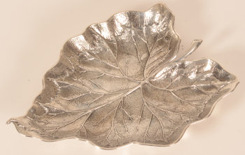 Gianmaria Buccellati sterling silver leaf dish