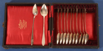 Delheid Frères 12 silver coffee spoons