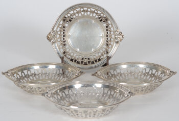 Philippe Wolfers (attributed) for Wolfers Frères (Brussels), a set of 4 small or personal silver bread baskets