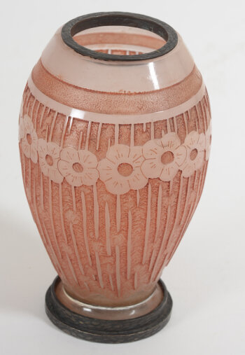 A Val, E. & Cie (ancienne Maison Effler), Paris, cameo art deco vase with original silver plated mounts, 1930s