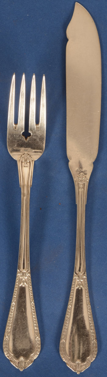 Wolfers Frères model 206 L XVI laurier fish cutlery