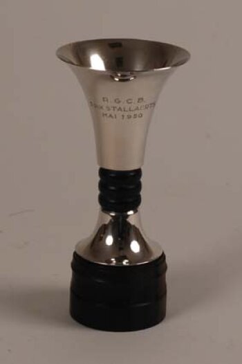 Wolfers Trophy Vase